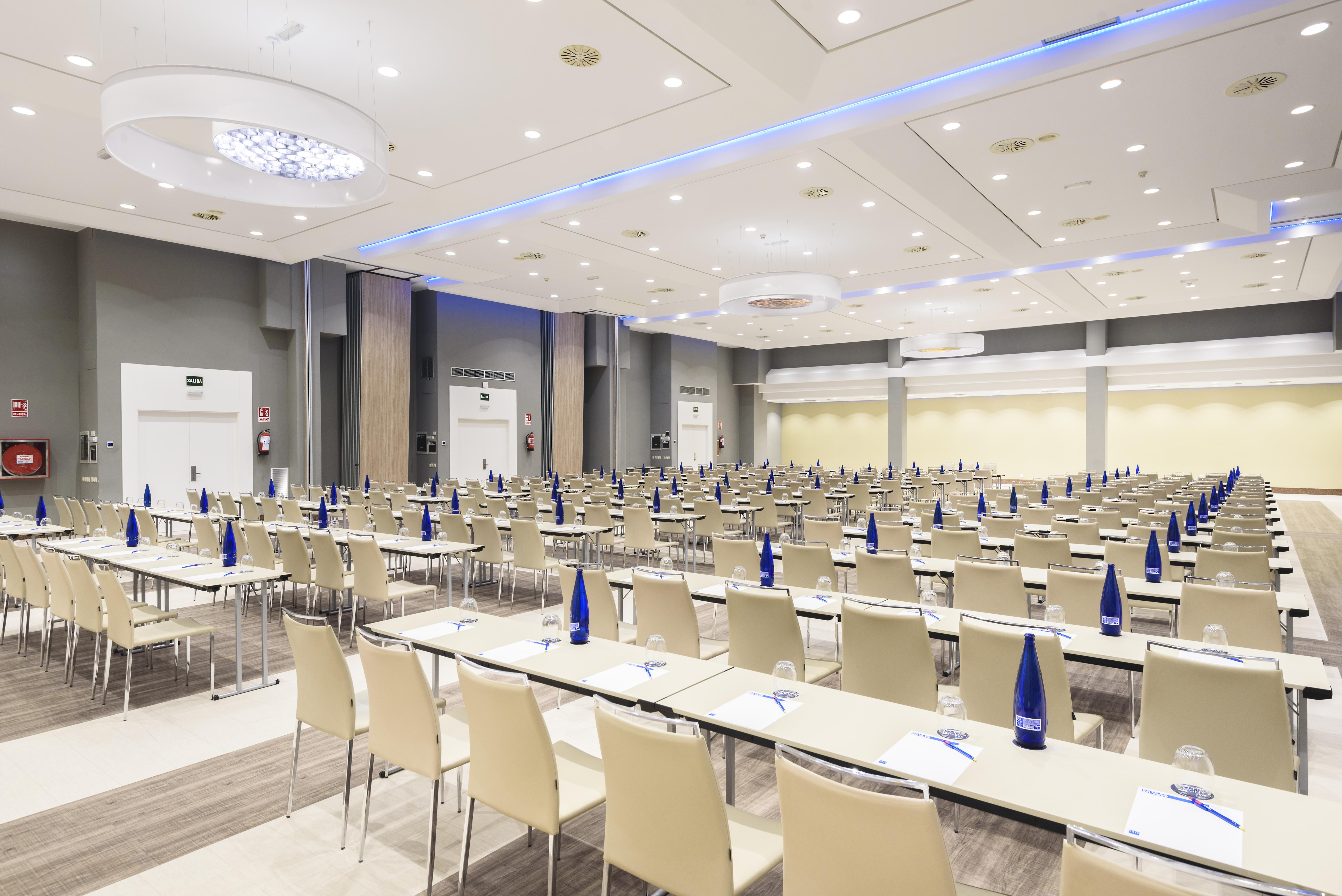 Hotel Guadalajara & Conference Center Affiliated By Melia Luaran gambar